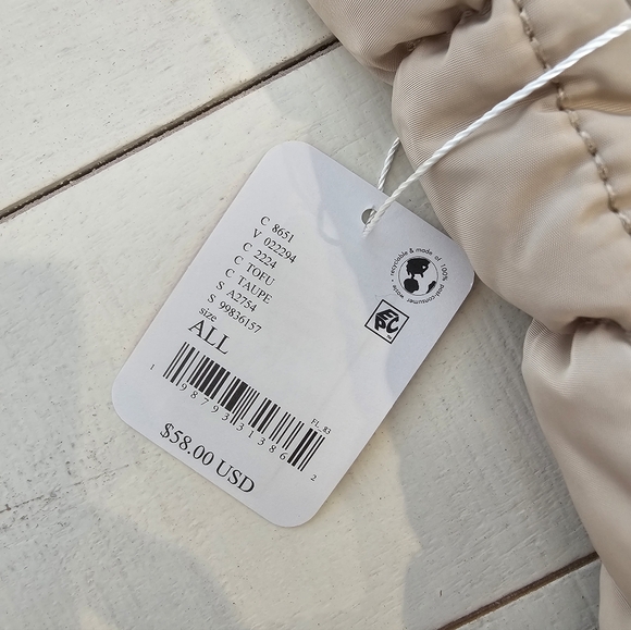 NWT* FREE PEOPLE Quilted Baby Carryall Sling Bag *Tofu* - Picture 8 of 13